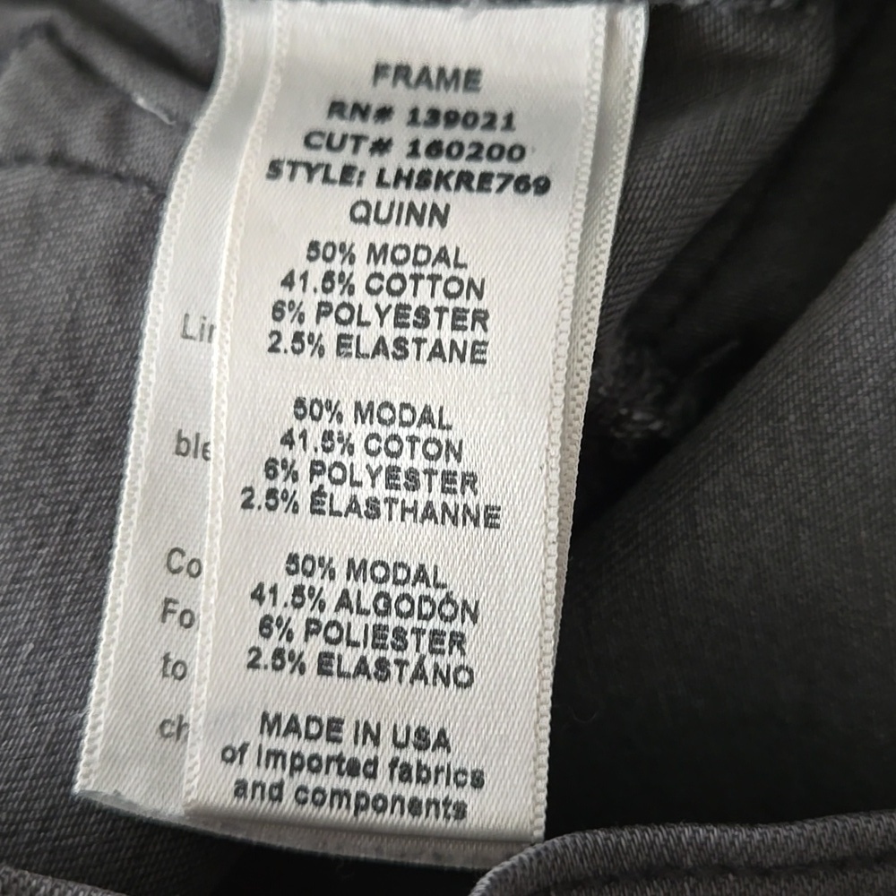 Frame Le High Skinny Dark Jean 26 Quinn Fray Stretchy Comfortable Soft Trending - Picture 4 of 13